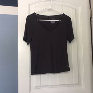 Black t-shirt, with v neckline strings